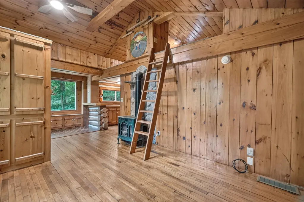 5885 Cedar Valley Road Long Lake Township MI 49684