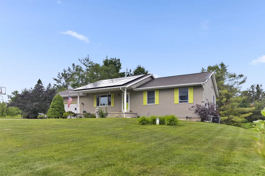 8678 Lamplighter Lane Clam Lake Township MI 49601