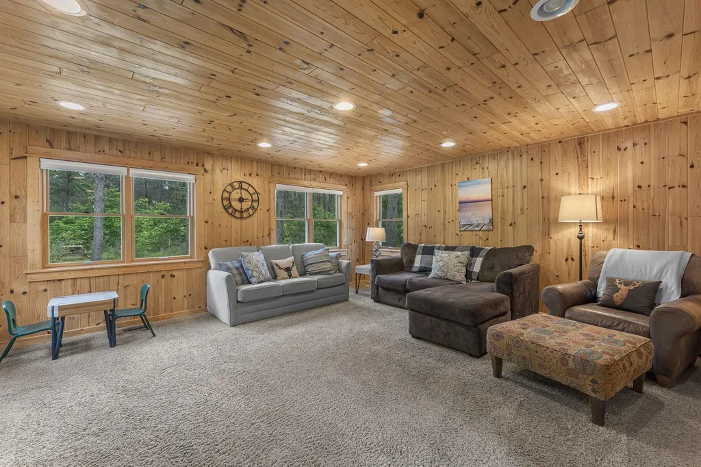 14764 Cinder Homestead Township MI 49617