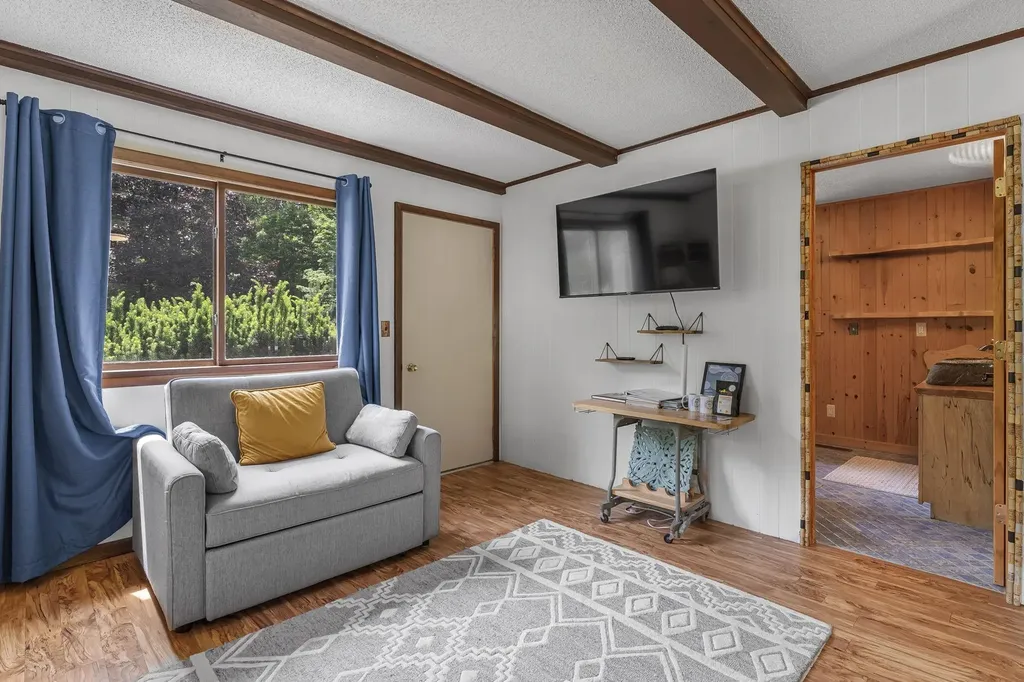 14764 Cinder Homestead Township MI 49617