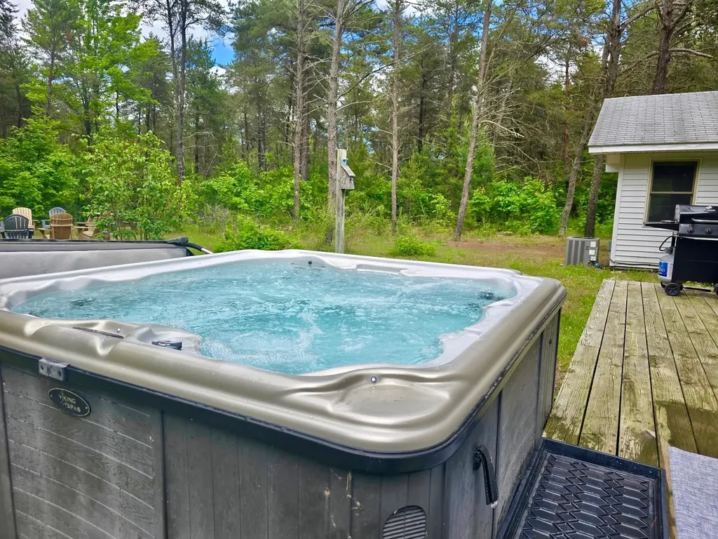 14764 Cinder Homestead Township MI 49617