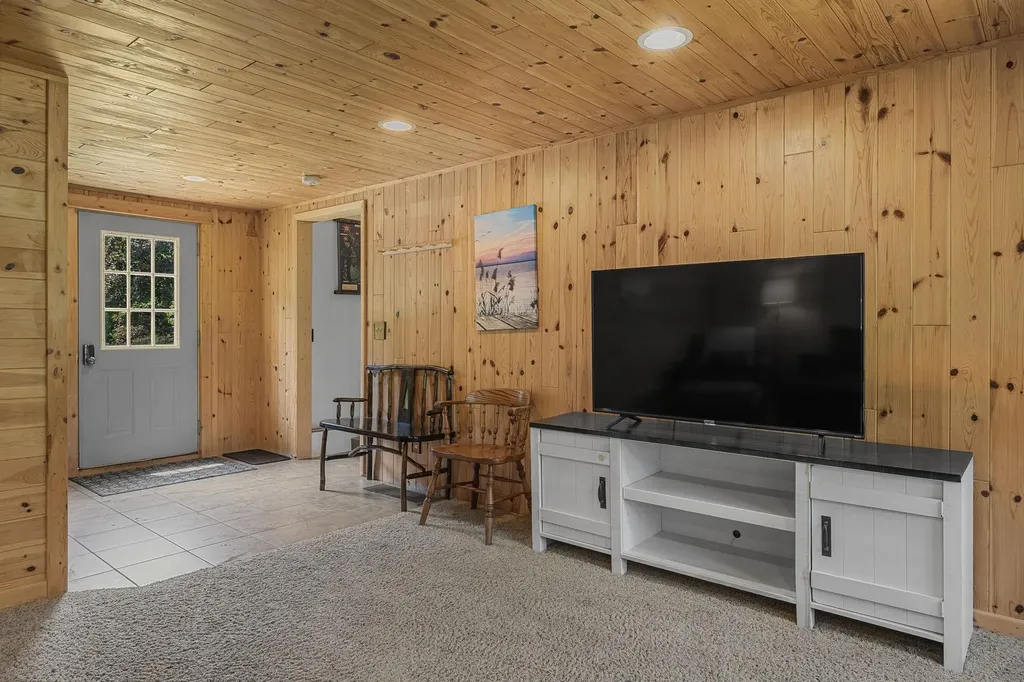 14764 Cinder Homestead Township MI 49617