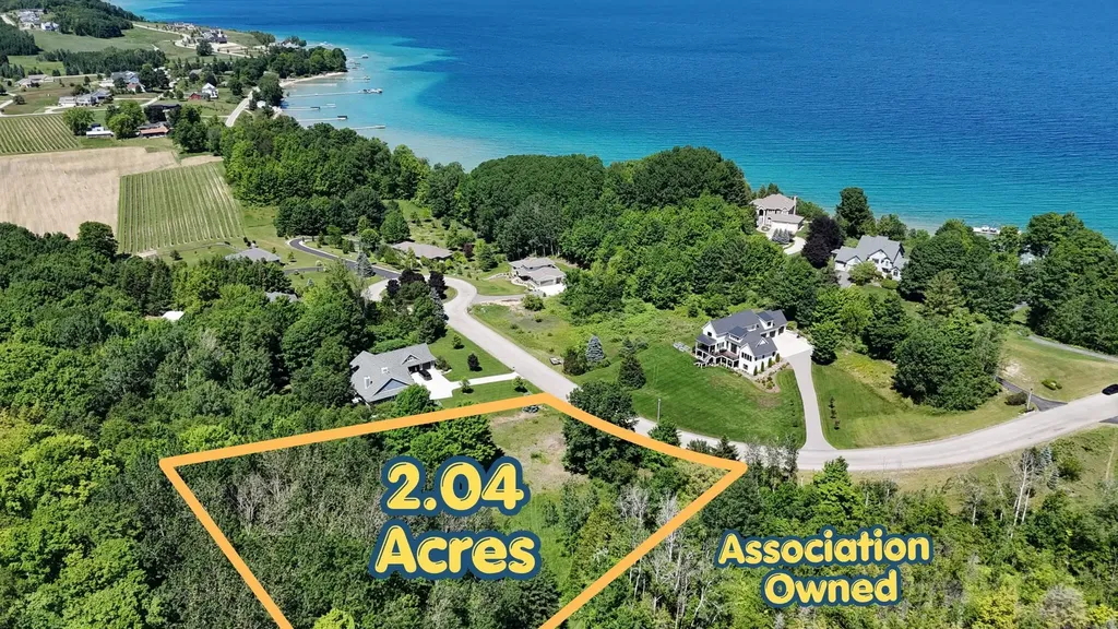14857 Mallard Drive Peninsula Township MI 49686
