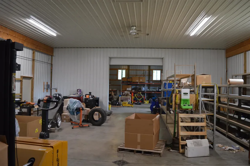 185 E M-72 Kalkaska Township MI 49646