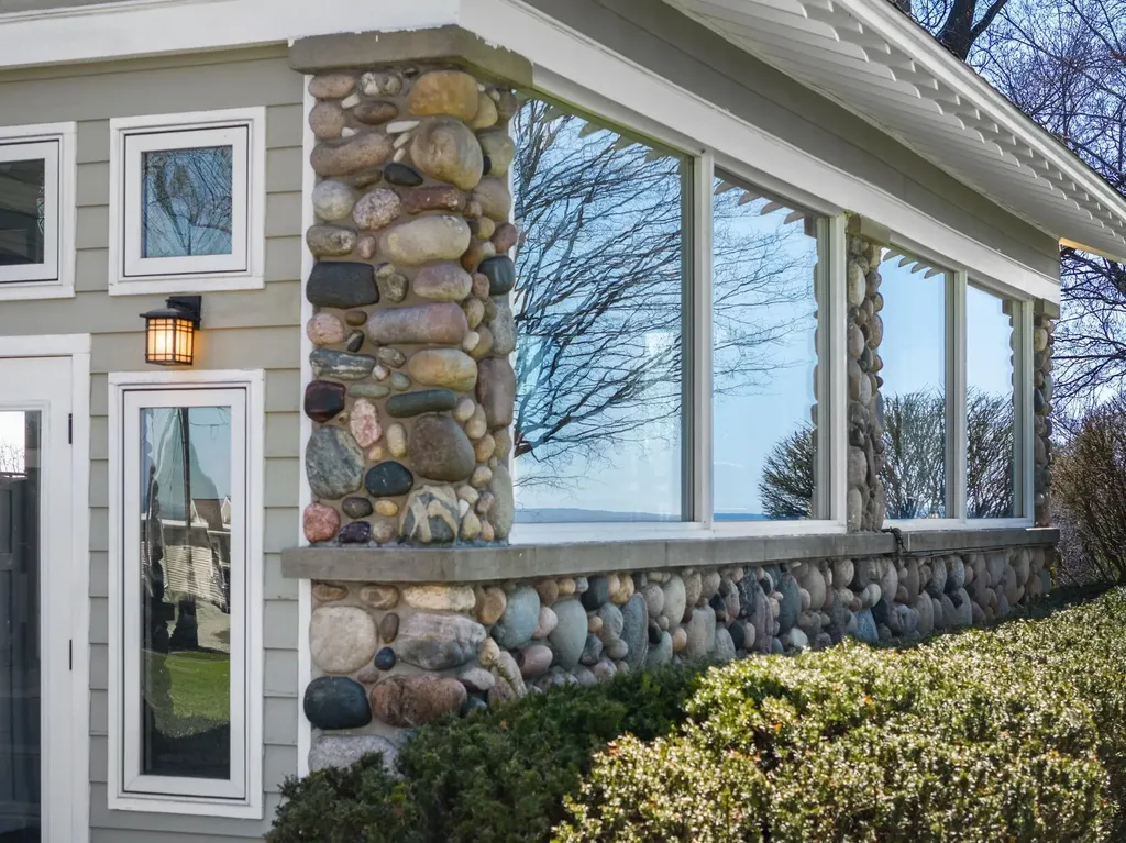 2770 Nelson Road Peninsula Township MI 49686