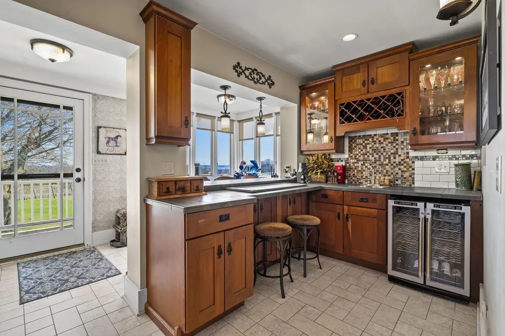 2770 Nelson Road Peninsula Township MI 49686