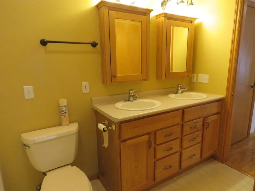 236 Greenview Circle Cadillac City MI 49601