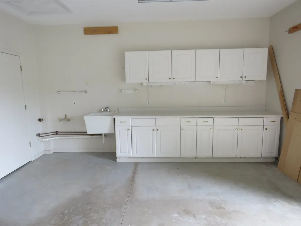 236 Greenview Circle Cadillac City MI 49601