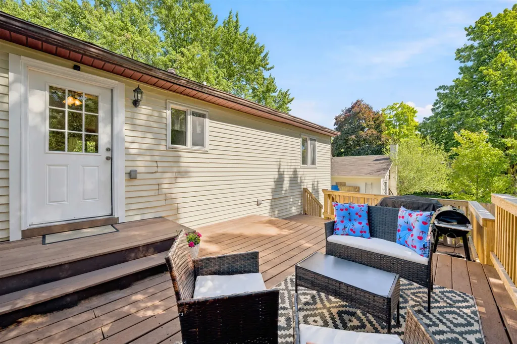 3313 Mapel Street Garfield Charter Township MI 49684