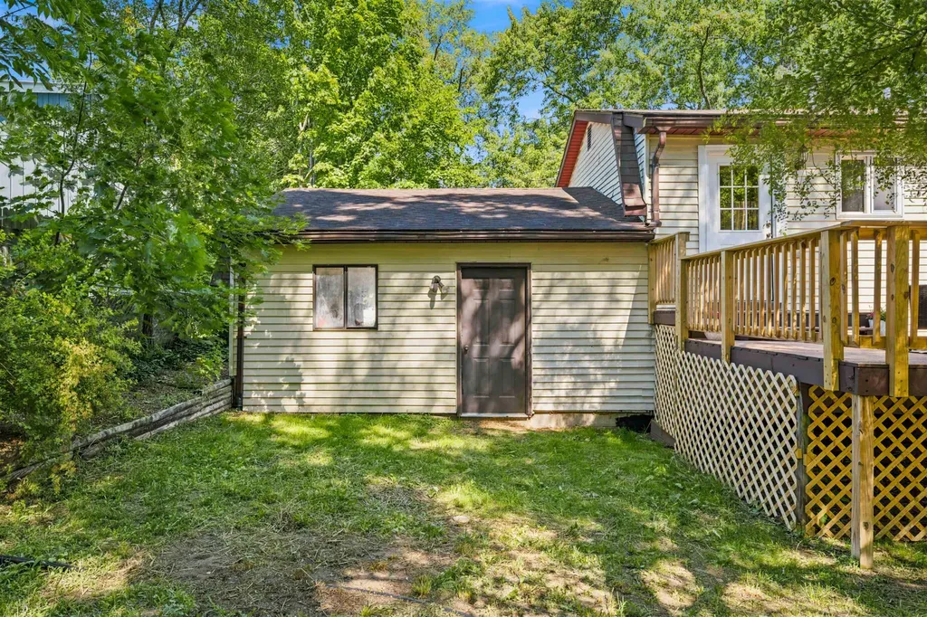 3313 Mapel Street Garfield Charter Township MI 49684