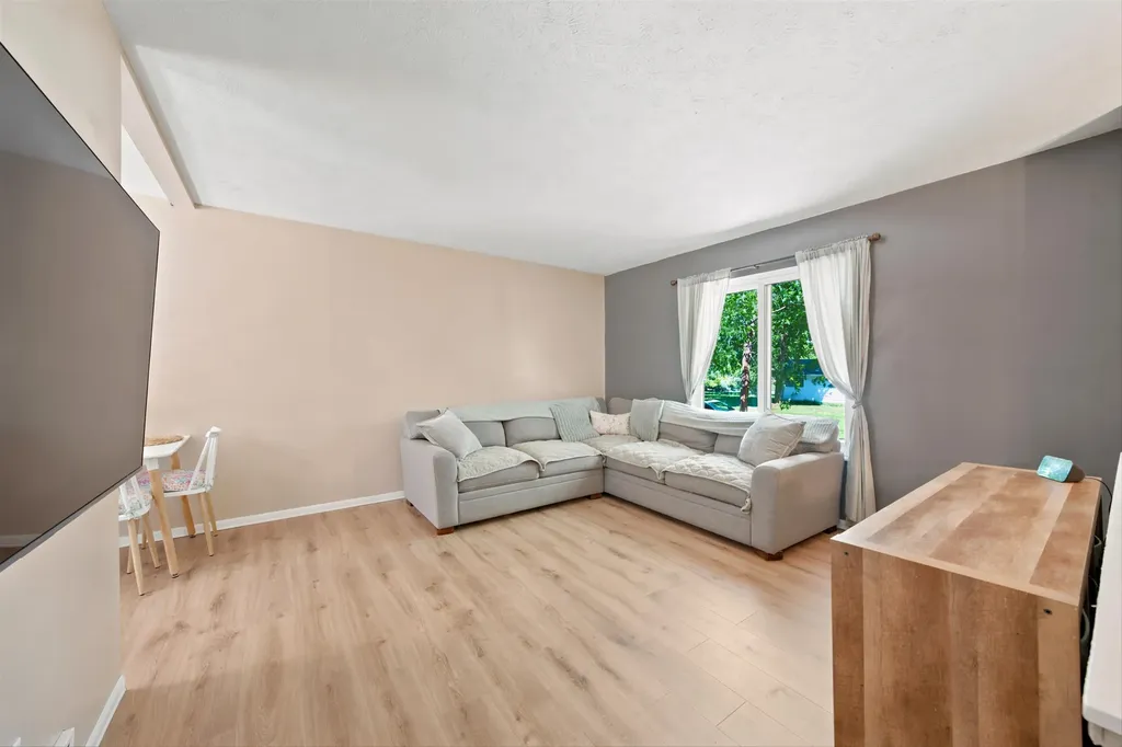 3313 Mapel Street Garfield Charter Township MI 49684