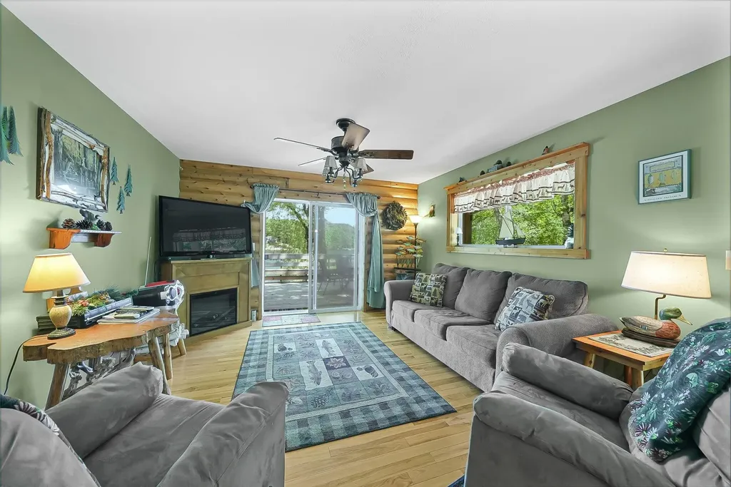 376 Highview Road East Bay Township MI 49696