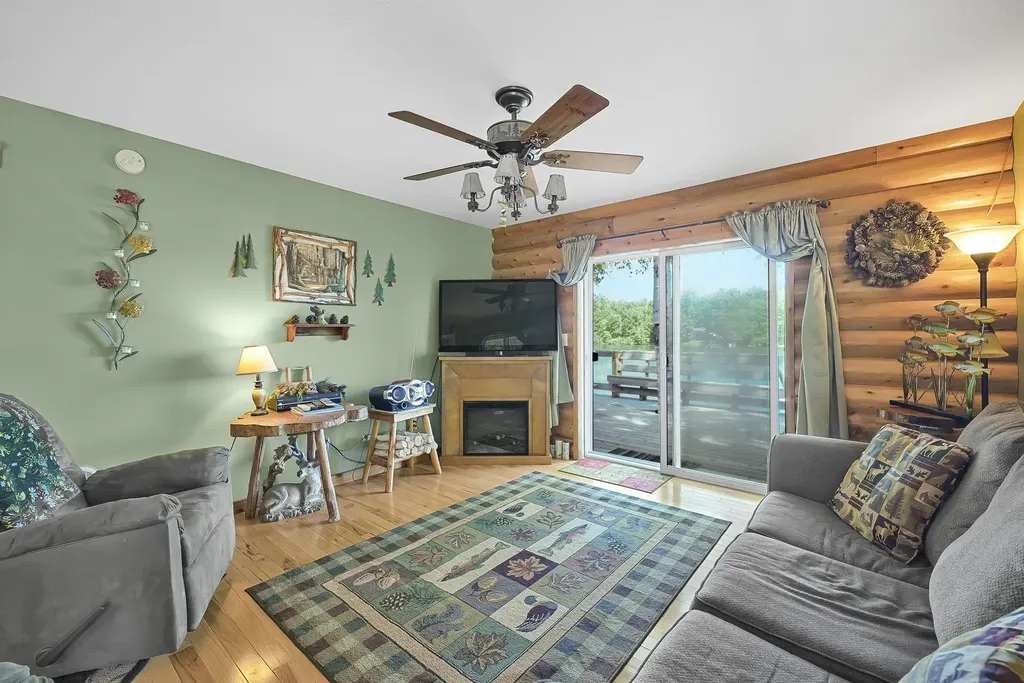 376 Highview Road East Bay Township MI 49696