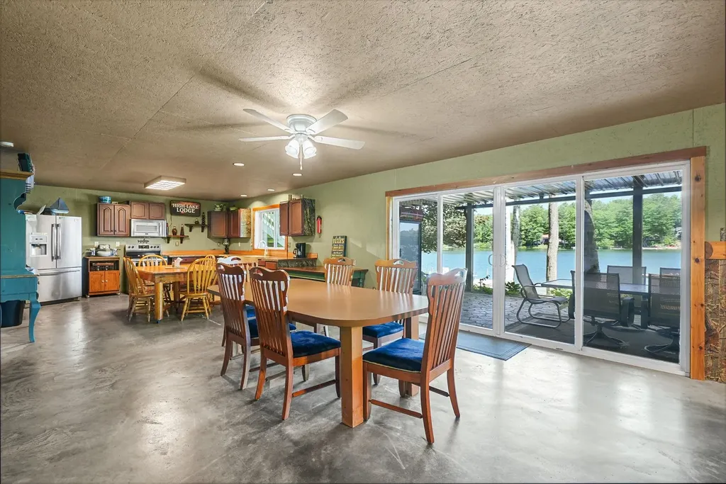 376 Highview Road East Bay Township MI 49696