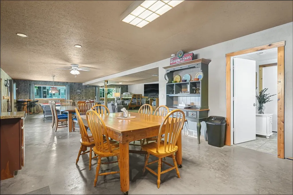 376 Highview Road East Bay Township MI 49696