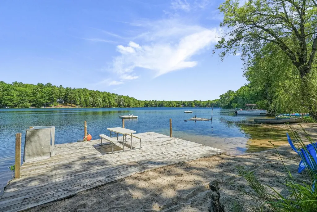 376 Highview Road East Bay Township MI 49696
