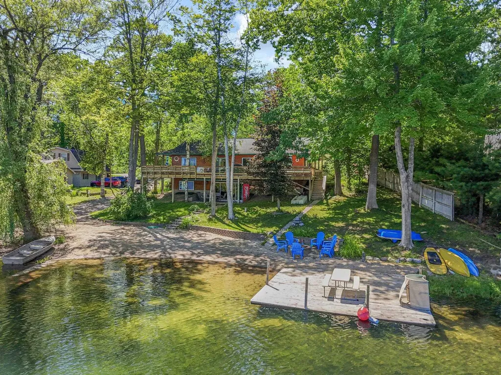 376 Highview Road East Bay Township MI 49696