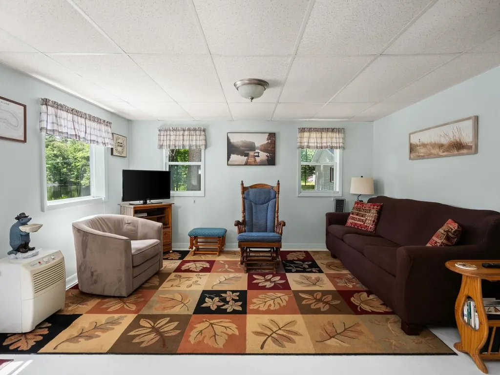 3877 Lincoln Drive NE Kalkaska Township MI 49646