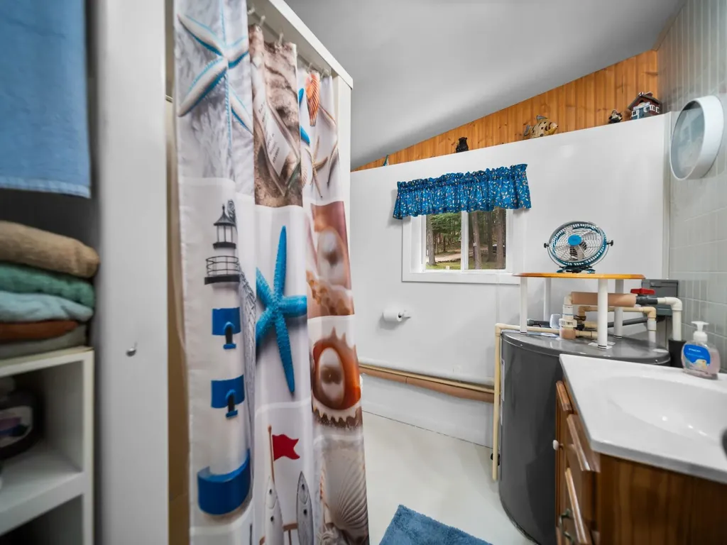 3877 Lincoln Drive NE Kalkaska Township MI 49646