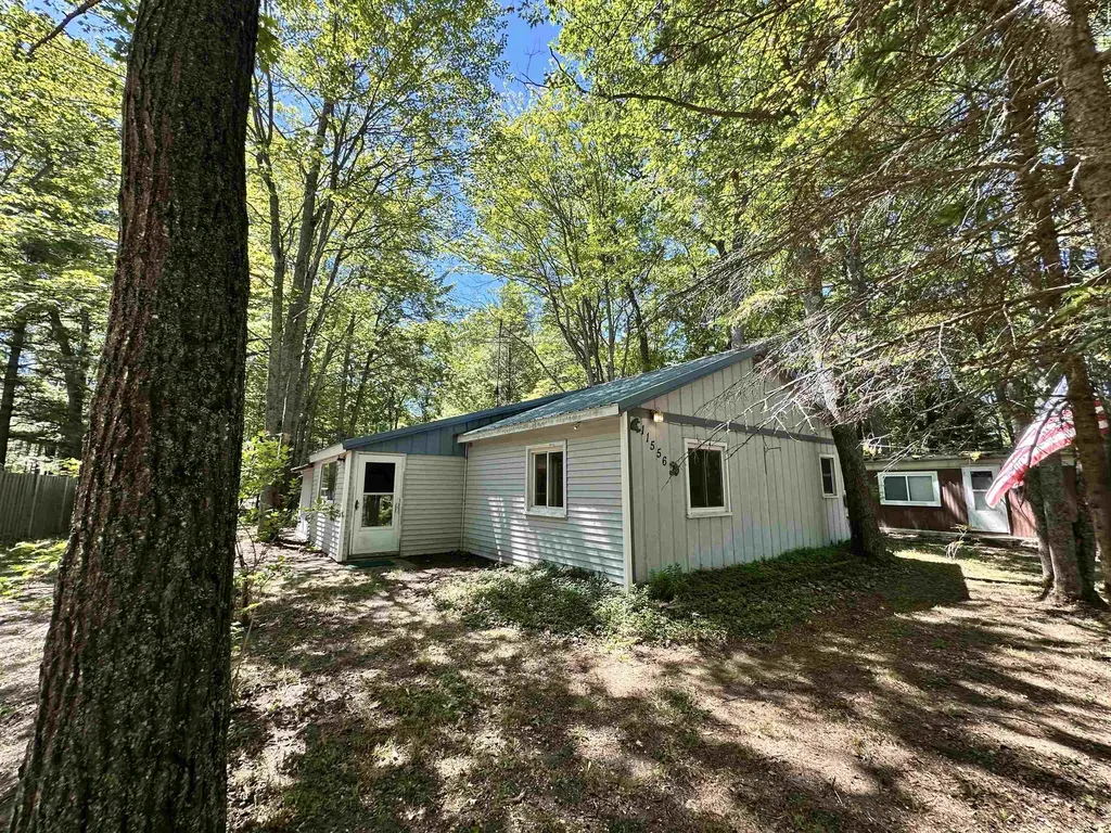 11556 Hillcrest Boulevard Bear Lake Township MI 49646