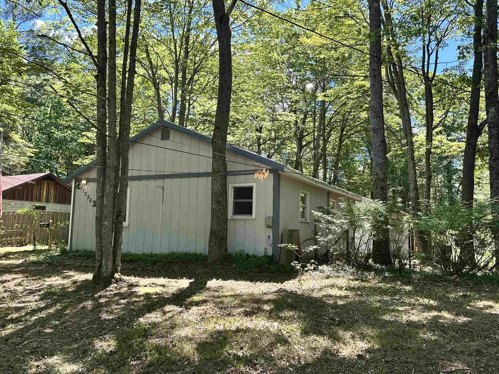 11556 Hillcrest Boulevard Bear Lake Township MI 49646