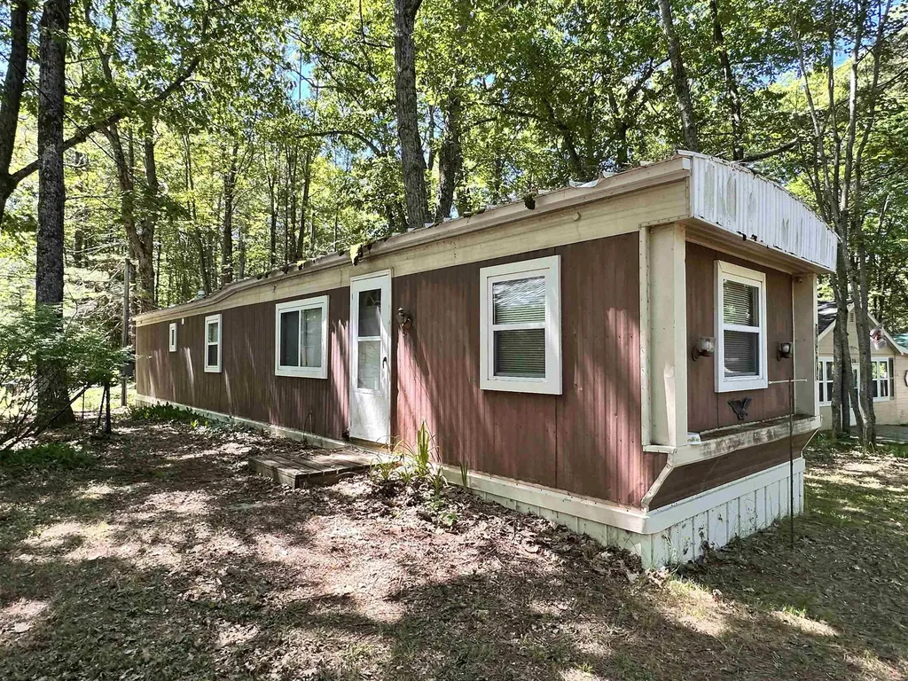 11556 Hillcrest Boulevard Bear Lake Township MI 49646