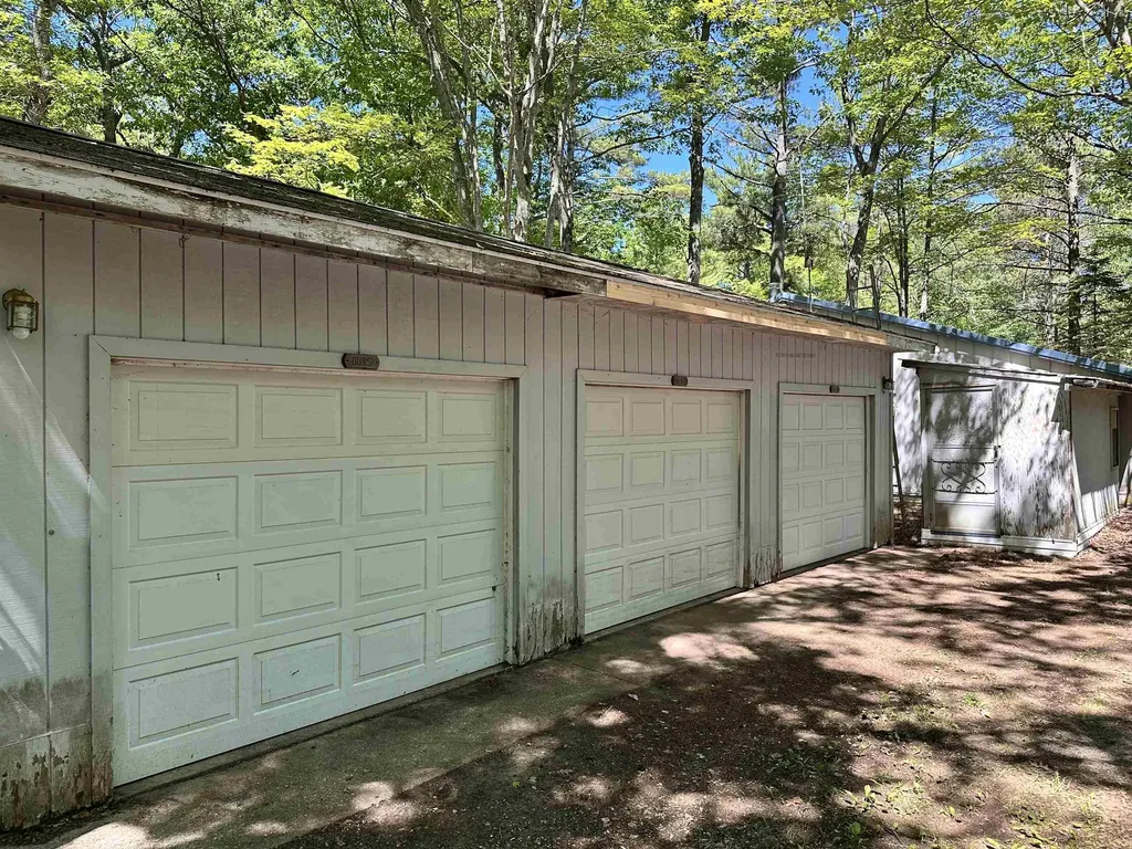 11556 Hillcrest Boulevard Bear Lake Township MI 49646