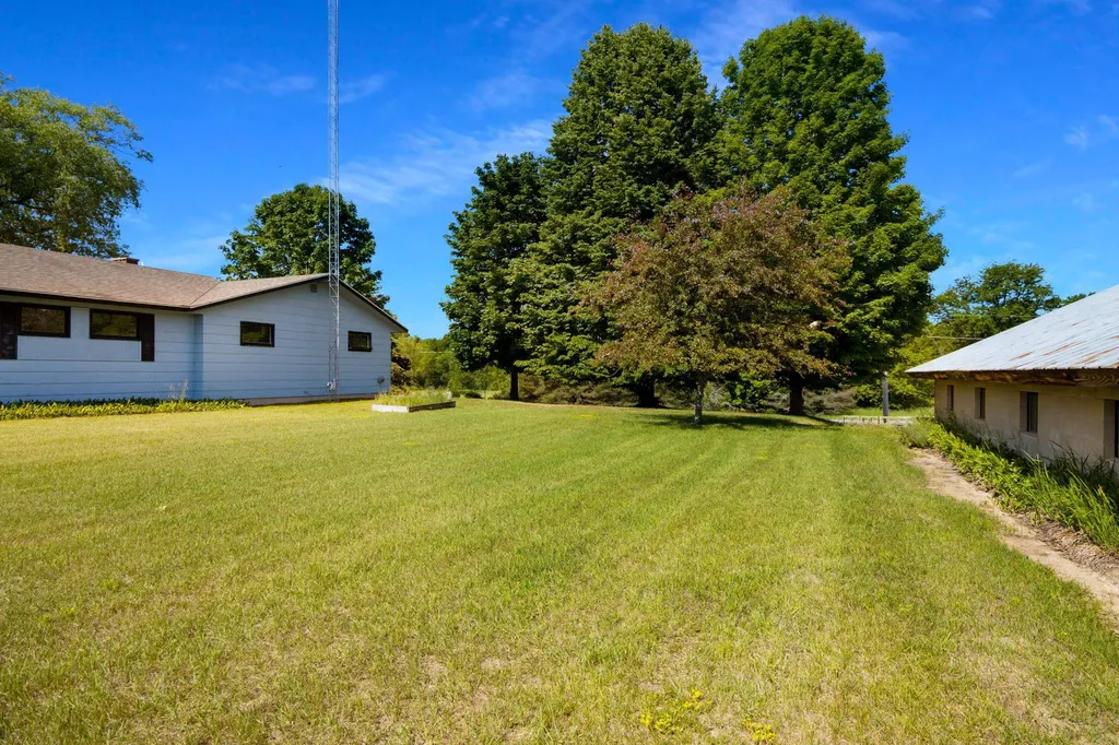 7981 S Maple City Road Cleveland Township MI 49664