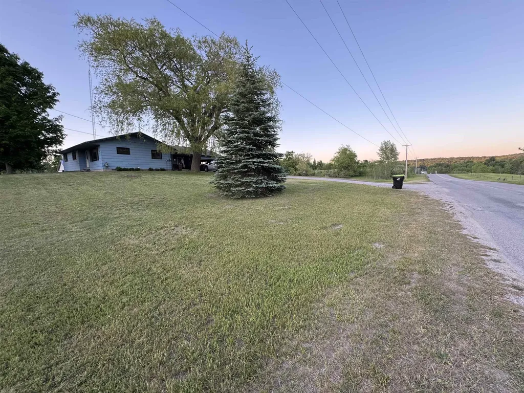 7981 S Maple City Road Cleveland Township MI 49664