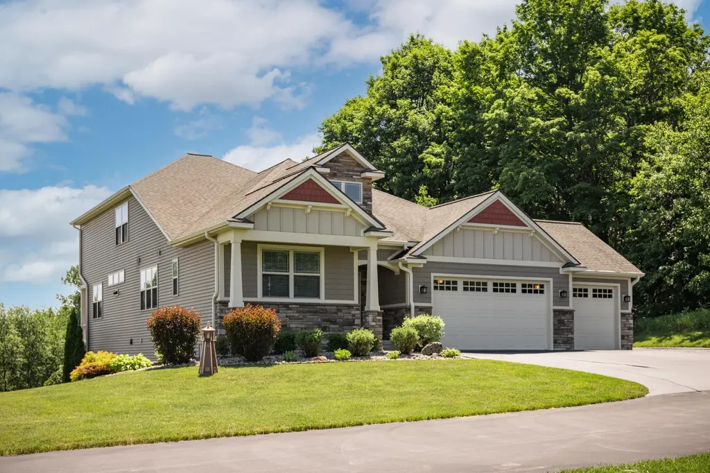 3481 Huellmantel Drive Long Lake Township MI 49685