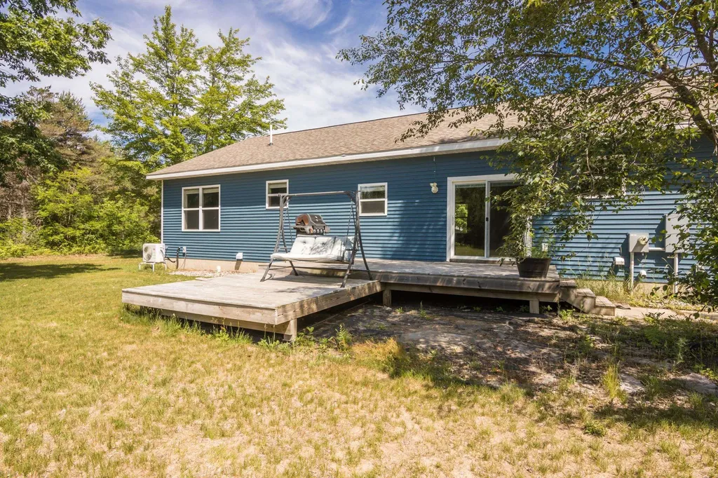 3424 Starlight Trail Paradise Township MI 49649