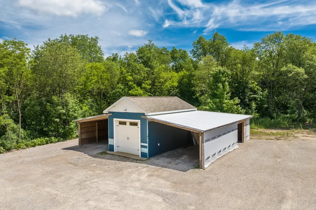 3424 Starlight Trail Paradise Township MI 49649