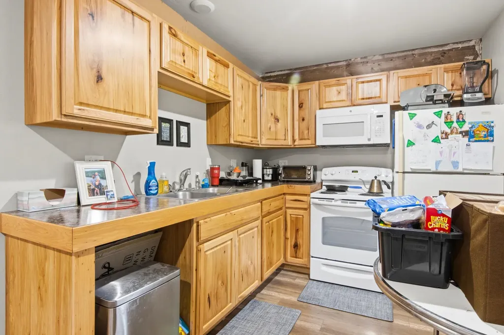 3424 Starlight Trail Paradise Township MI 49649