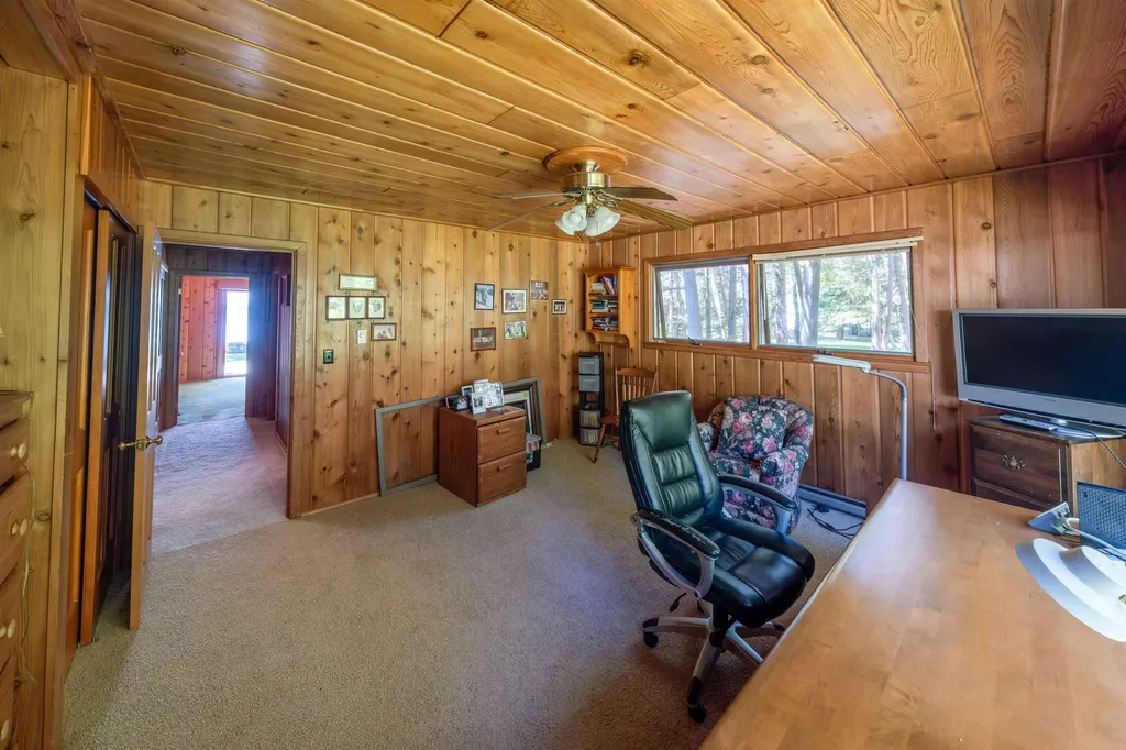 5254 N Manitou Trail Leland Township MI 49654