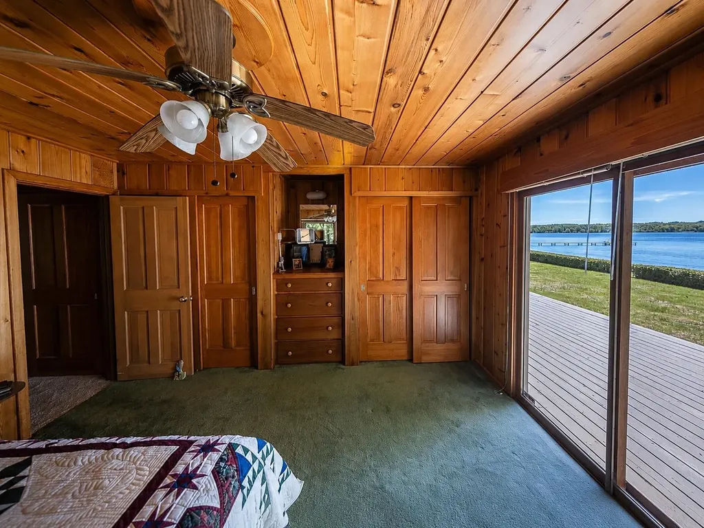 5254 N Manitou Trail Leland Township MI 49654