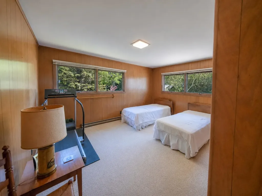 5254 N Manitou Trail Leland Township MI 49654