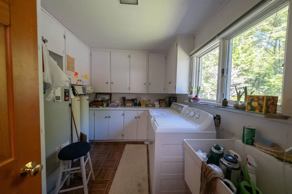 5254 N Manitou Trail Leland Township MI 49654