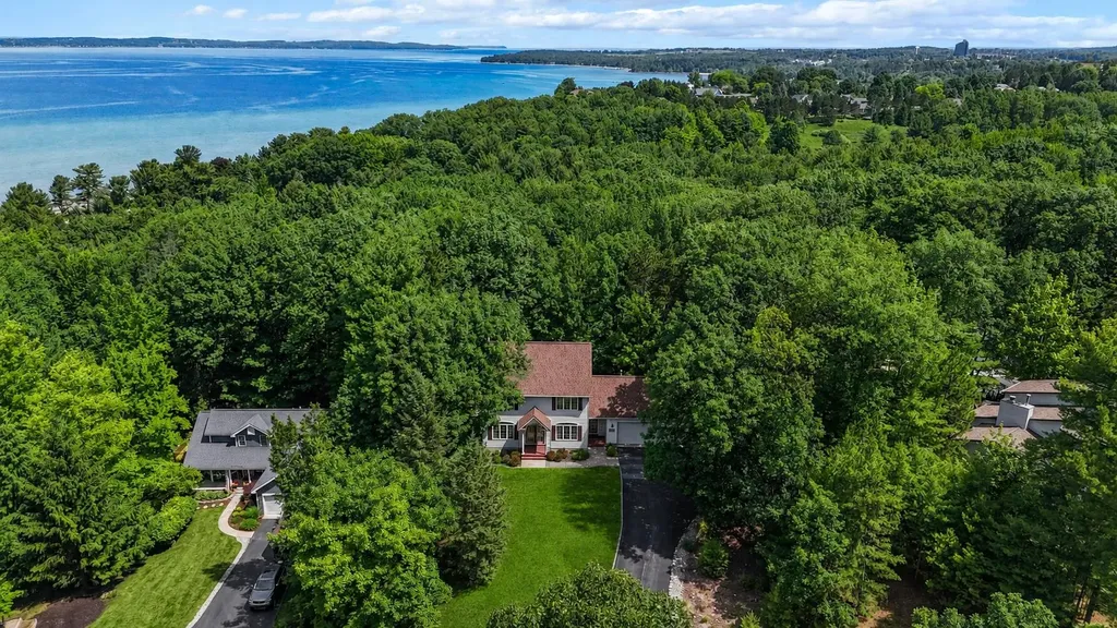 3001 Wild Juniper Trail Acme Township MI 49686