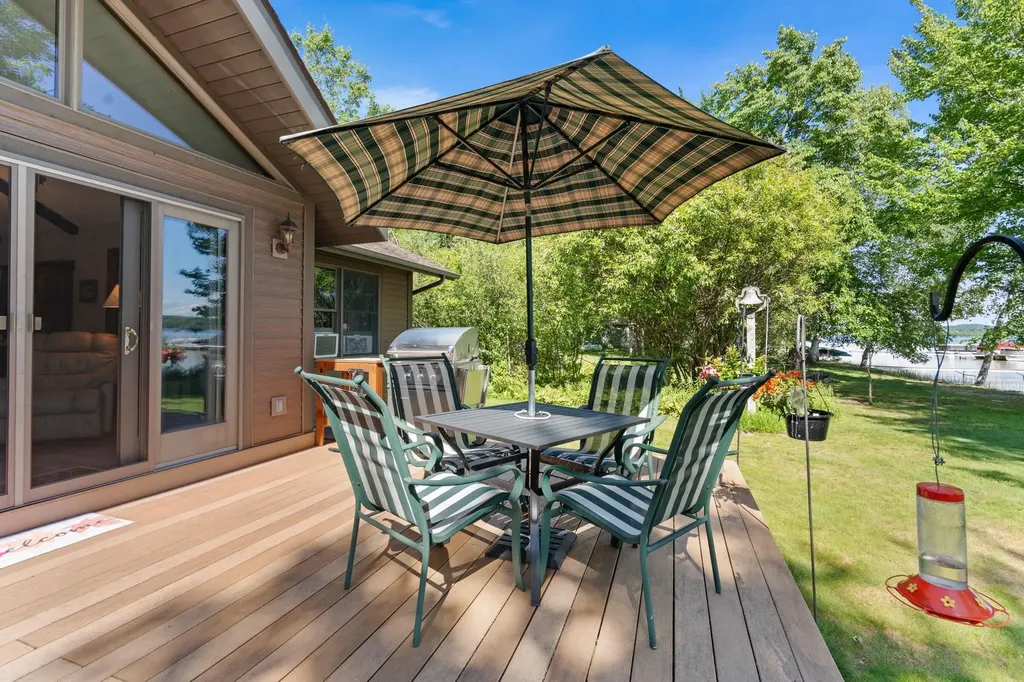 8585 Strawberry Point Road Green Lake Township MI 49637
