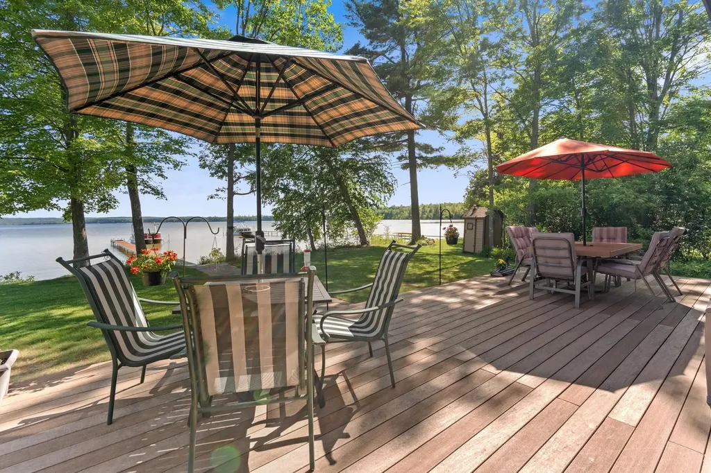 8585 Strawberry Point Road Green Lake Township MI 49637