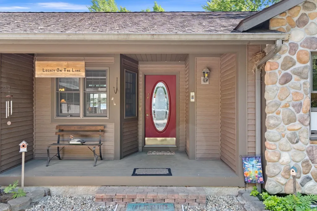 8585 Strawberry Point Road Green Lake Township MI 49637