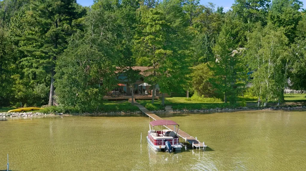 8585 Strawberry Point Road Green Lake Township MI 49637