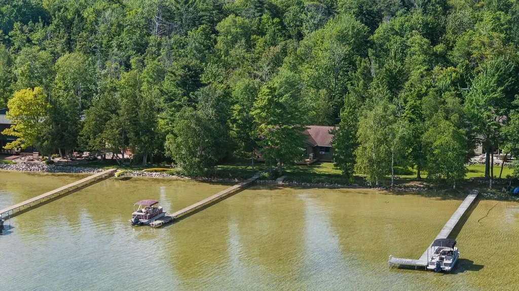 8585 Strawberry Point Road Green Lake Township MI 49637