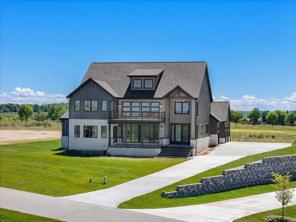 4162 Dornoch Court Acme Township MI 49690