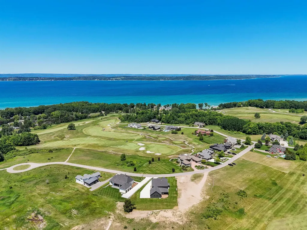 4162 Dornoch Court Acme Township MI 49690