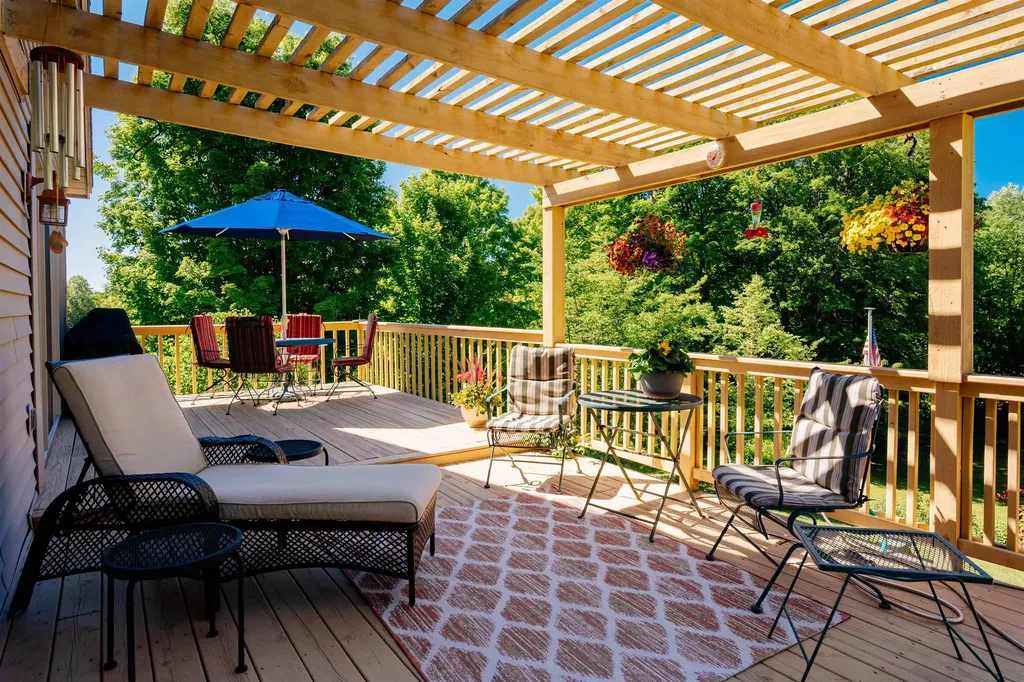 1133 Dracka Road Garfield Charter Township MI 49685