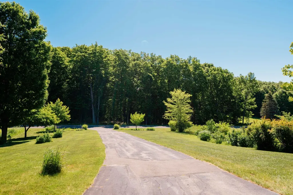 1133 Dracka Road Garfield Charter Township MI 49685