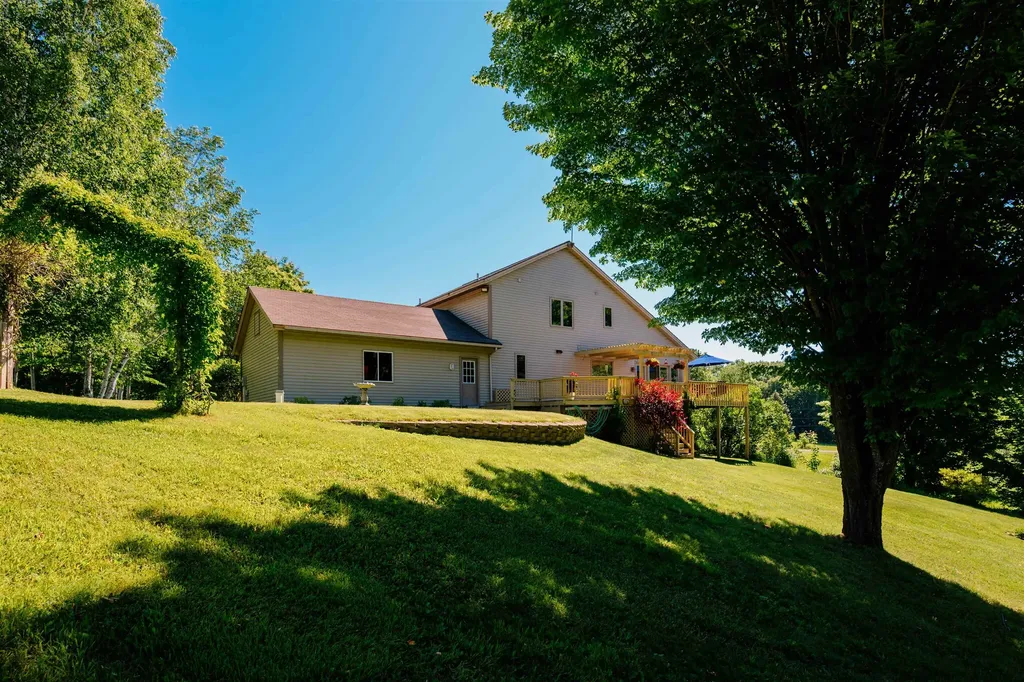 1133 Dracka Road Garfield Charter Township MI 49685