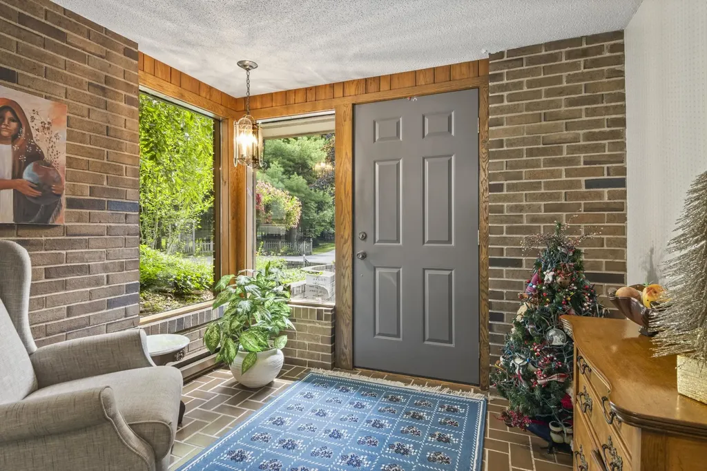 2692 Birchview Drive Torch Lake Township MI 49648