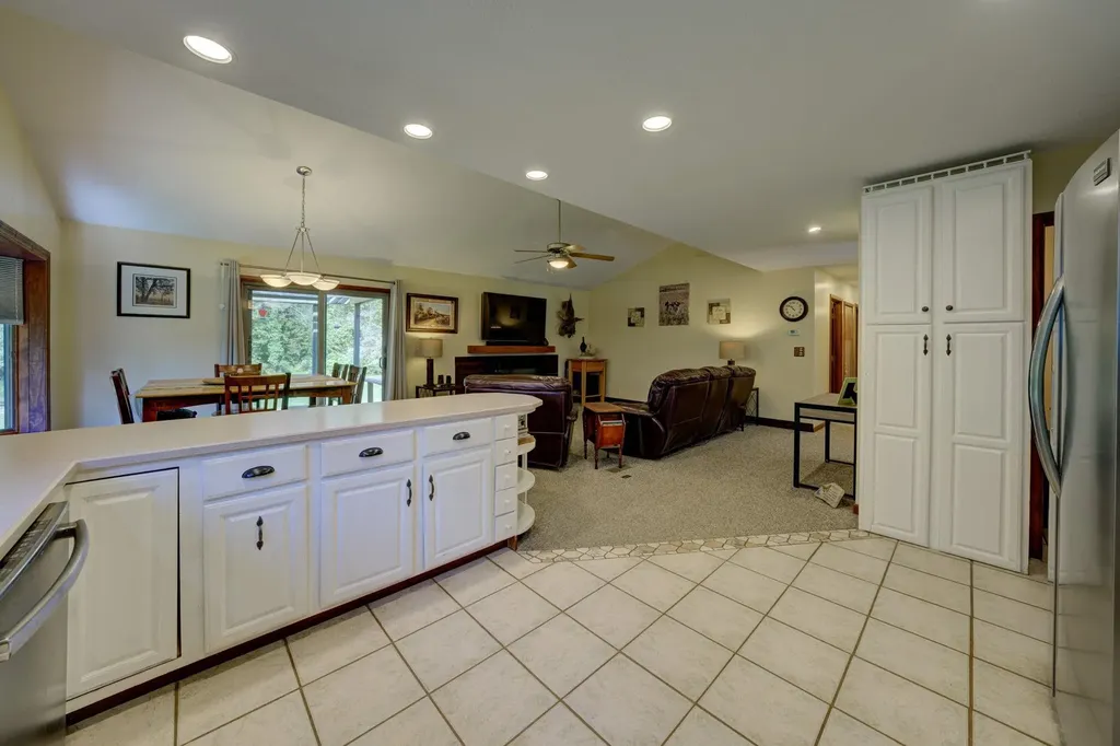 6151 Smith Road Rapid River Township MI 49676